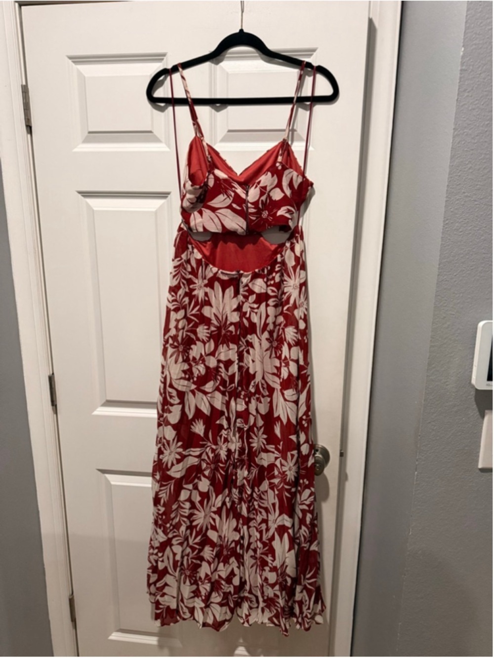 Women's Fab'rik Red White Floral Cutout Maxi Dress L - Picture 3 of 6